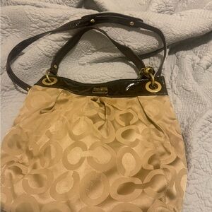 Coach 
Garnet satchel vintage purse with straps